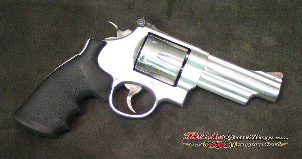 used Smith & Wesson 629 44mag 4 inch