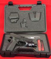 Springfield Armory XD Service 12+1 40S&W 4" SSL-1 Light