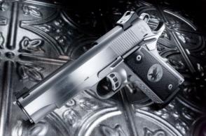 Nighthawk The Lady Hawk 8+1 9mm 4.25" - Ladyhawk Nighthawk The Lady Hawk 8+1 9mm 4.25" - Ladyhawk