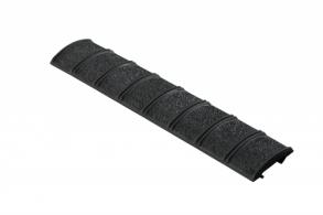 Magpul MAG001-BLK XT Rail Panel Carbine Black - MAG012BLK Magpul MAG001-BLK XT Rail Panel Carbine Black - MAG012BLK