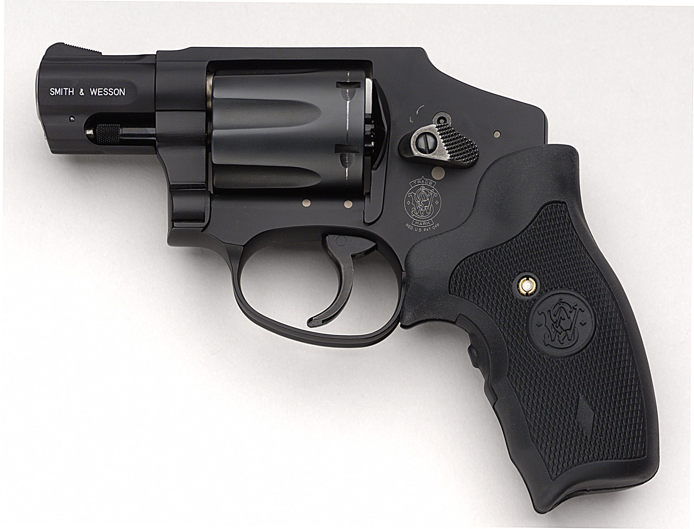 Smith & Wesson 432PD .32H&R Mag 1-7/8 Black, Crimson Trace **SP