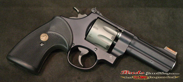 used Smith & Wesson 327PD 8 shot .357