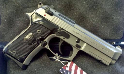 Beretta 92FS Compact Inox w/Rail 9mm