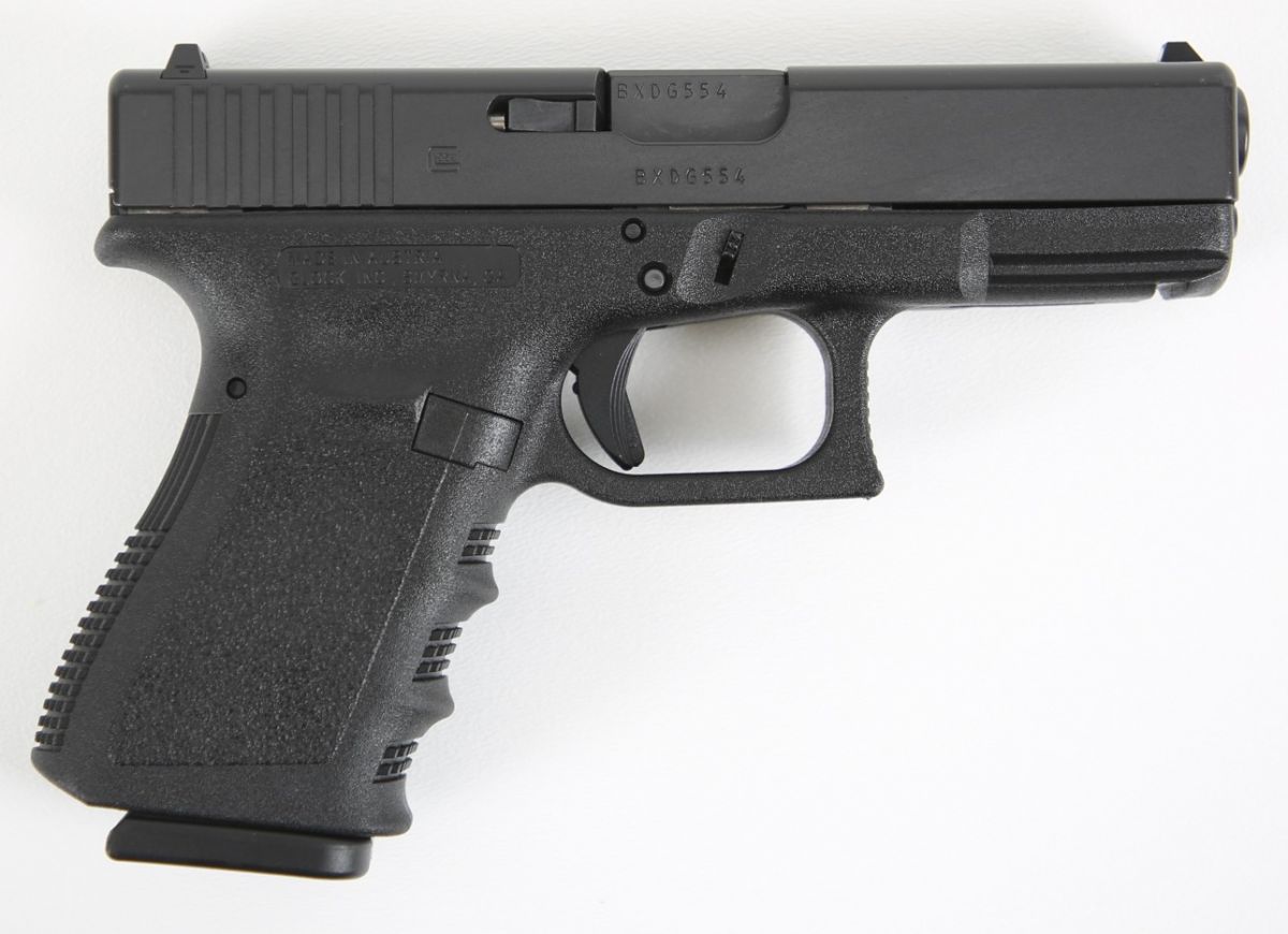 USED GLOCK 19 9MM