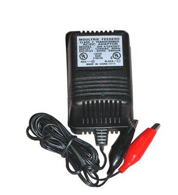 Moultrie Battery Charger