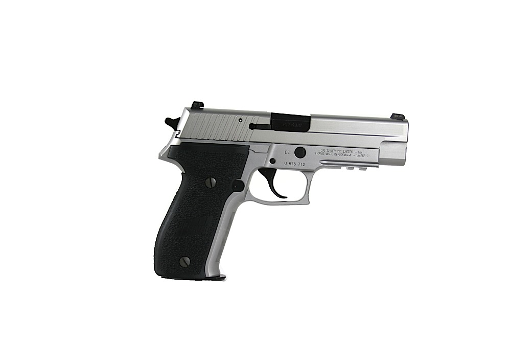 Sig Sauer P226 CA Approved 40 S&W 4.4 10+1 Hogue