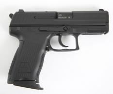 Heckler & Koch H&K P2000 V3 40 S&W 3.66" 10+1 (2) Black Black Steel Slide Black Interchangeable Backstrap Grip - 81000051 Heckler & Koch H&K P2000 V3 40 S&W 3.66" 10+1 (2) Black Black Steel Slide Black Interchangeable Backstrap Grip - 81000051