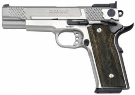 Smith & Wesson M945 8+1 45ACP 5" Performance Center - 170173 Smith & Wesson M945 8+1 45ACP 5" Performance Center - 170173