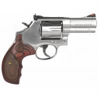 Smith & Wesson Model 686 Plus Deluxe 357 Magnum Revolver - 150713 Smith & Wesson Model 686 Plus Deluxe 357 Magnum Revolver - 150713