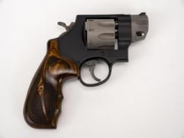Smith & Wesson Model 327 Performance Center 357 Magnum Revolver, 2" Barrel, 8 Rounds - 170245 Smith & Wesson Model 327 Performance Center 357 Magnum Revolver, 2" Barrel, 8 Rounds - 170245