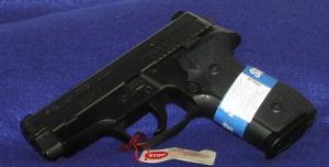 Sig Sauer P229 40S&W DAK NS W/ 3 Mags - E2940BSSDAKG Sig Sauer P229 40S&W DAK NS W/ 3 Mags - E2940BSSDAKG