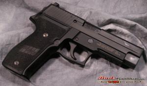Sig Sauer P226 .40 Night Sights Heavy DAK trigger - E26R40BSSHDAKG Sig Sauer P226 .40 Night Sights Heavy DAK trigger - E26R40BSSHDAKG