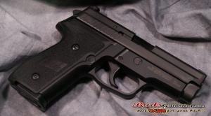 Sig Sauer P229 .40 No Rail Night Sights - E2940OPP Sig Sauer P229 .40 No Rail Night Sights - E2940OPP