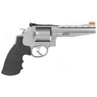 Smith & Wesson Performance Center Model 686 Plus 357 Magnum / 38 Special Revolver - 11760 Smith & Wesson Performance Center Model 686 Plus 357 Magnum / 38 Special Revolver - 11760