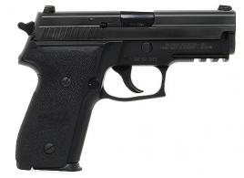 Sig Sauer 13 + 1 Round 9MM w/Night Sights/StreamLight Flashl - E29R9SP