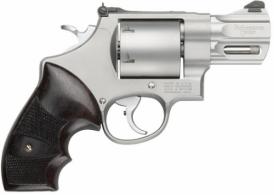 Smith & Wesson Performance Center Model 629 44mag Revolver