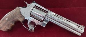 CLT KODIAK .44 MAG 6 Stainless Steel CUSTOM SHOP ENGRAVED - CSKODIAKSP6RTS