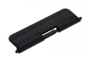 UTG AR15 QUICK INSTALL DUST - RBTTKSDC UTG AR15 QUICK INSTALL DUST - RBTTKSDC