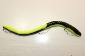 Ike-Con Weedless Worm 6 1/4" Black / Chart Twist - 19305