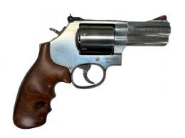 Used S&W 686 Plus 357 Mag W/Box - USMI050526 Used S&W 686 Plus 357 Mag W/Box - USMI050526